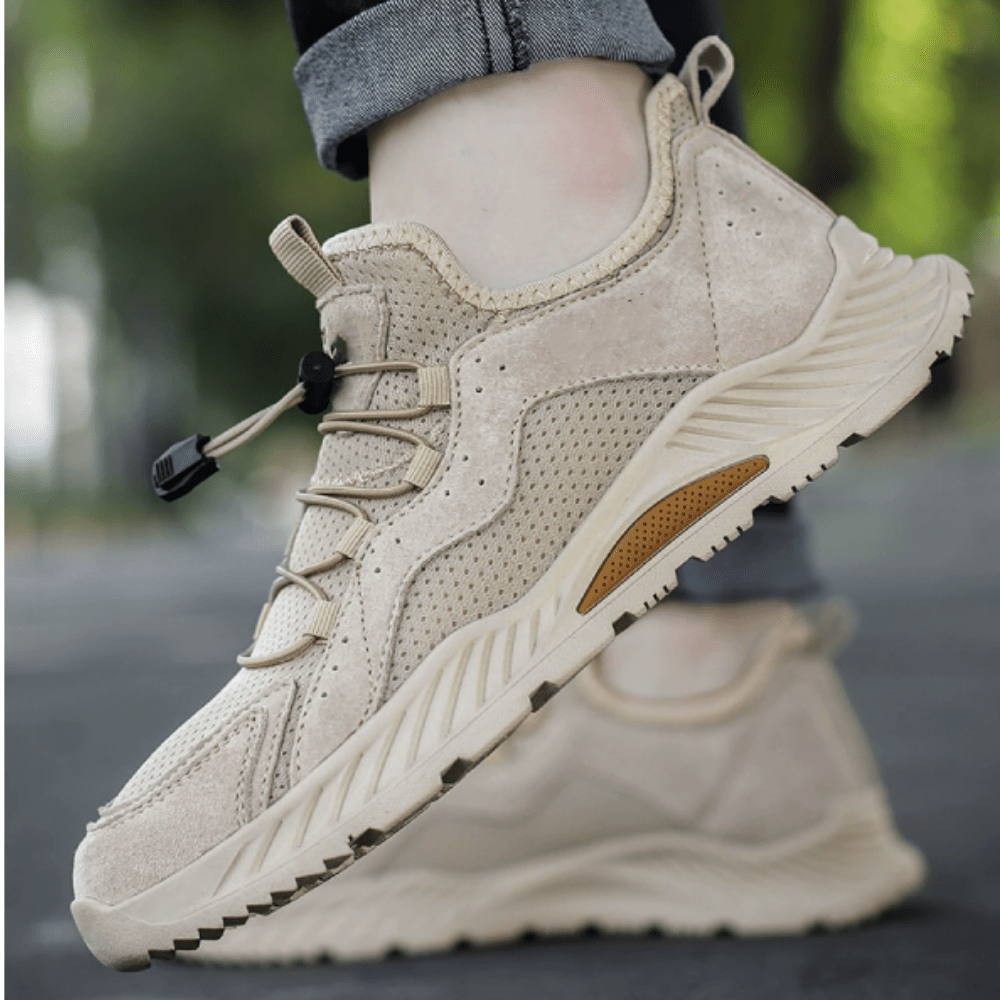 Durable Walking Shoes with Slip-Resistant Rubber Sole-Field & Wild