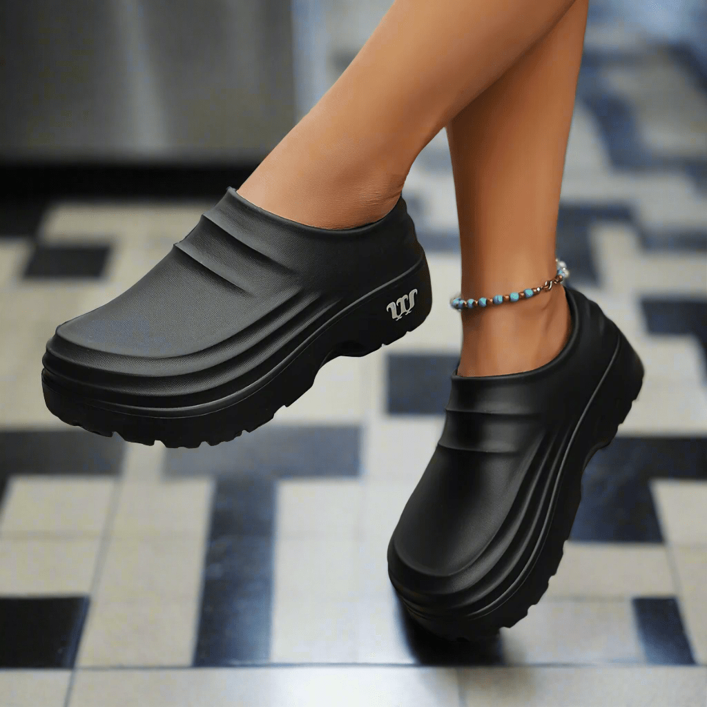 Water-Resistant Slip-On Clogs with Cushioned Sole-Field & Wild