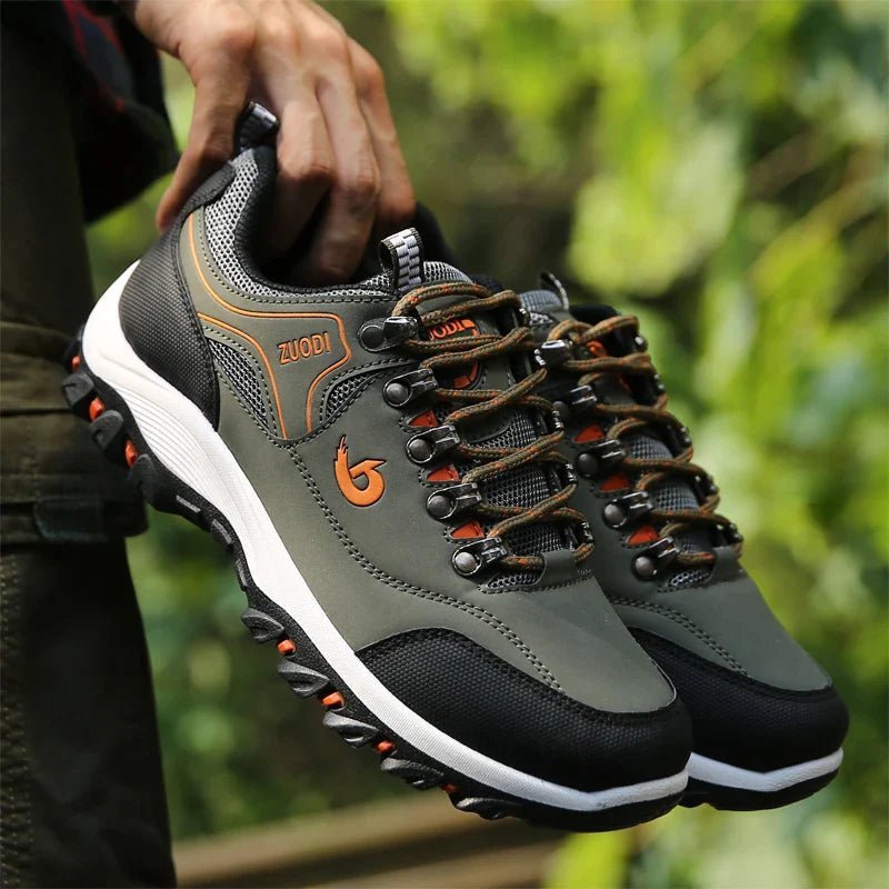Men’s Lightweight Walking Shoes with Cushioned EVA Sole-Field & Wild