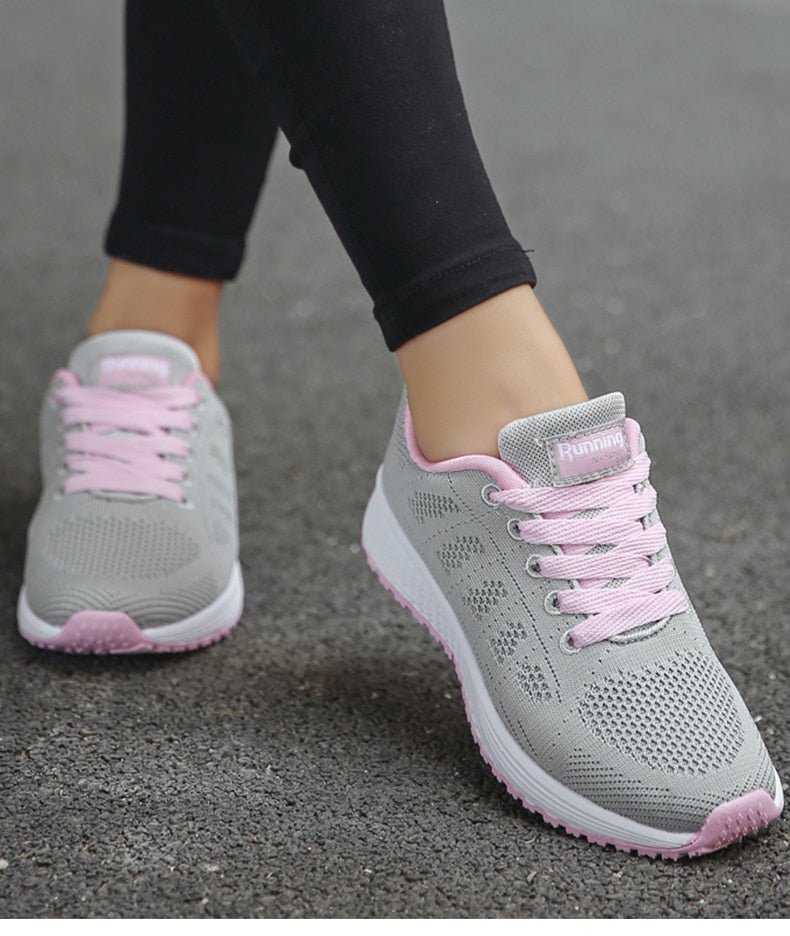 Breathable Outdoor Sports Shoes with Cushioned Grip Sole-Field & Wild