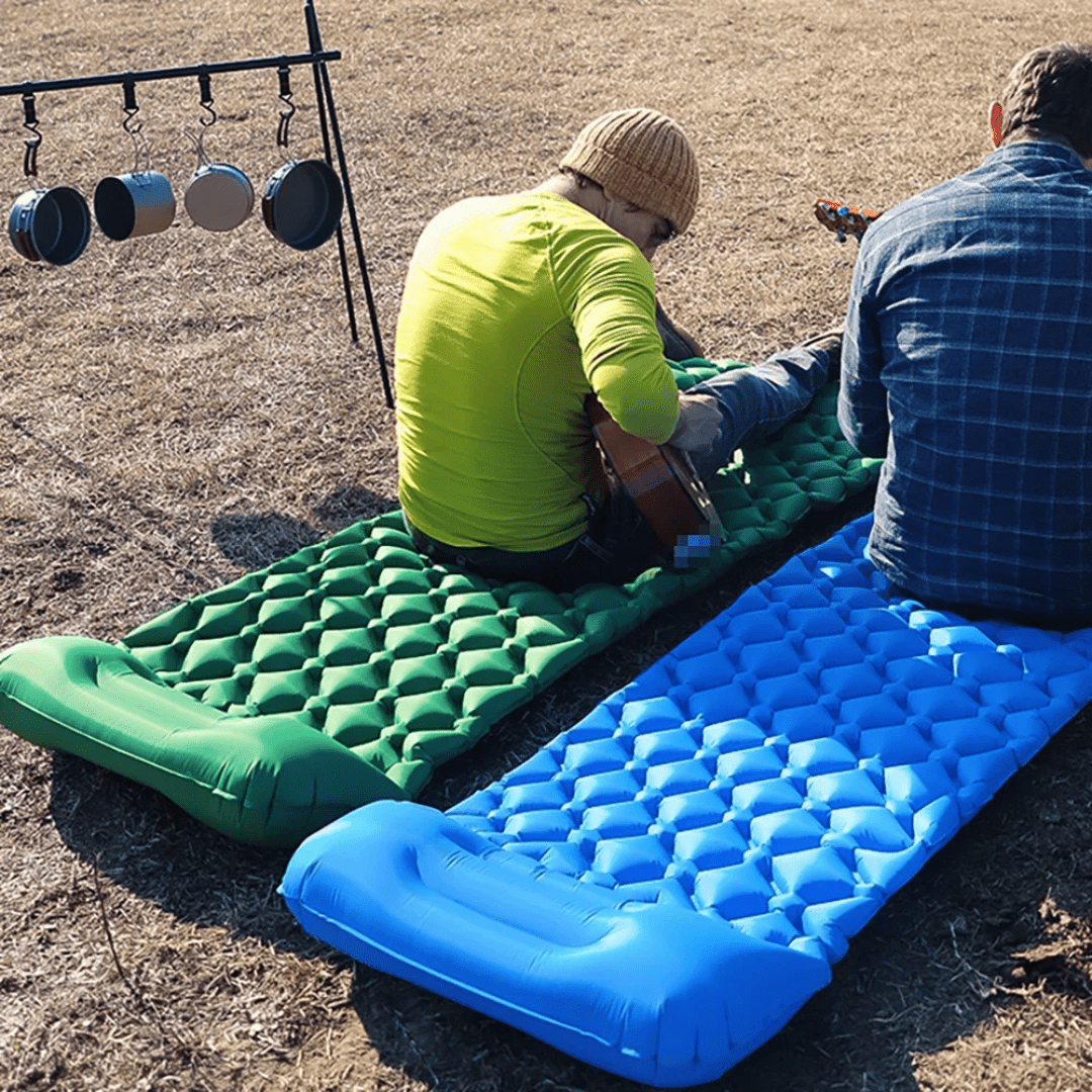 Self-Inflating Camping Mattress with Built-In Pump & Compact Design-Field & Wild