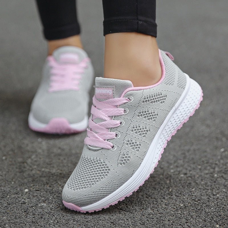 Breathable Outdoor Sports Shoes with Cushioned Grip Sole-Field & Wild