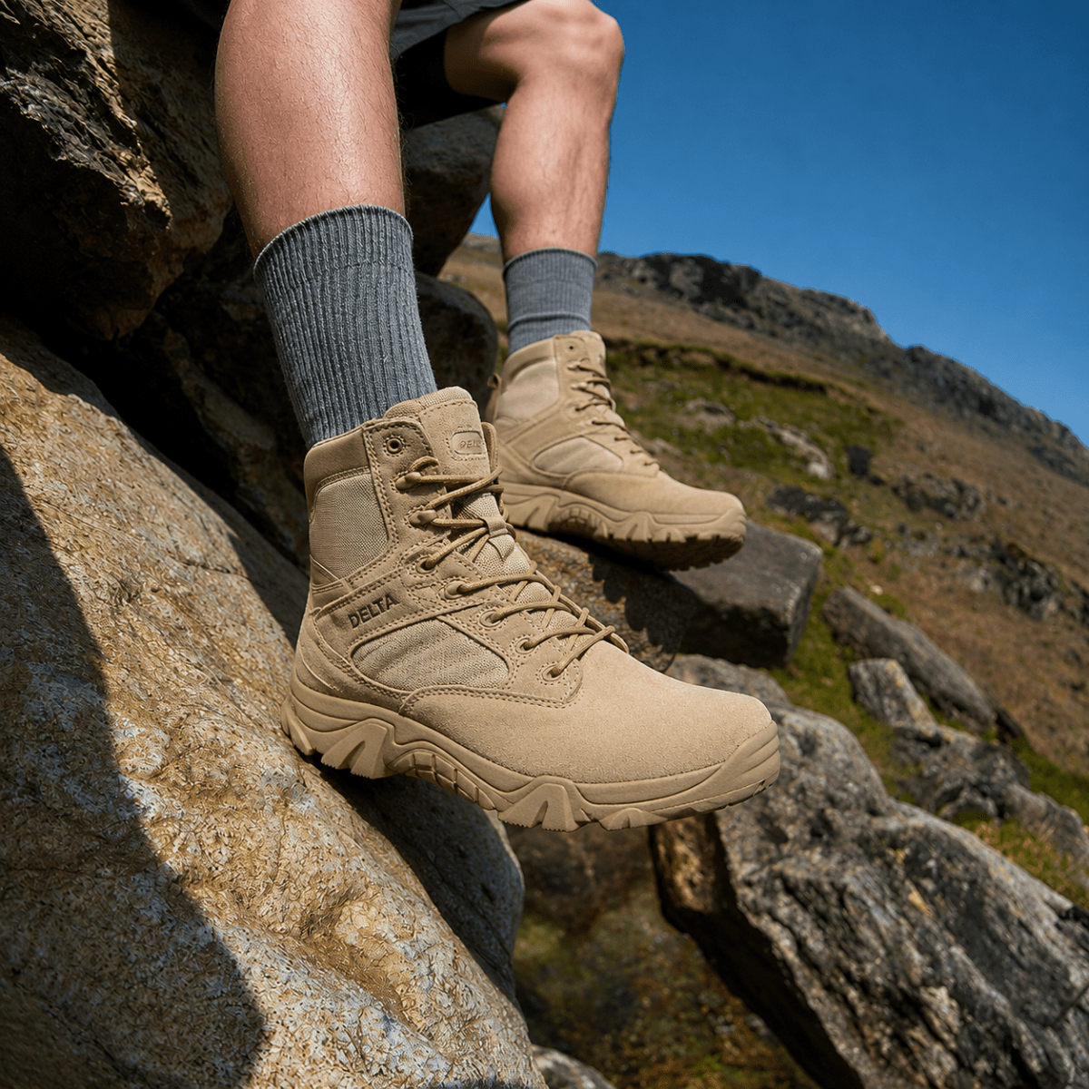 Men’s Waterproof Hiking Shoes with Anti-Slip Grip Sole-Field & Wild
