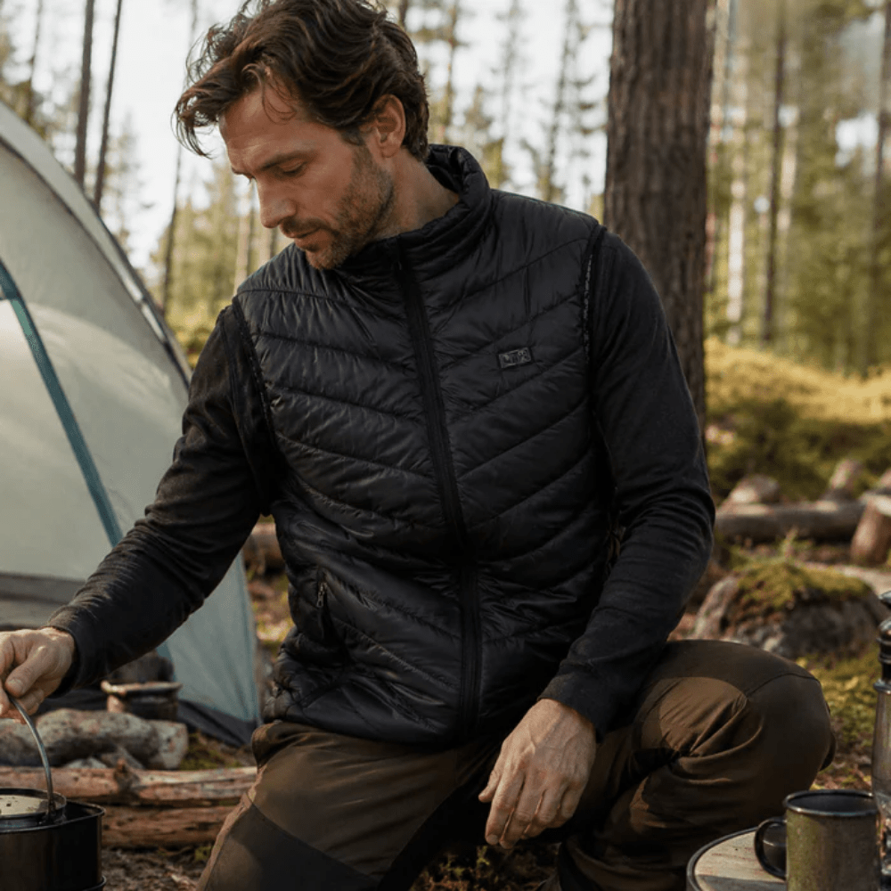 Lightweight Heated Gilet with USB Power & Water-Resistant Design-Field & Wild