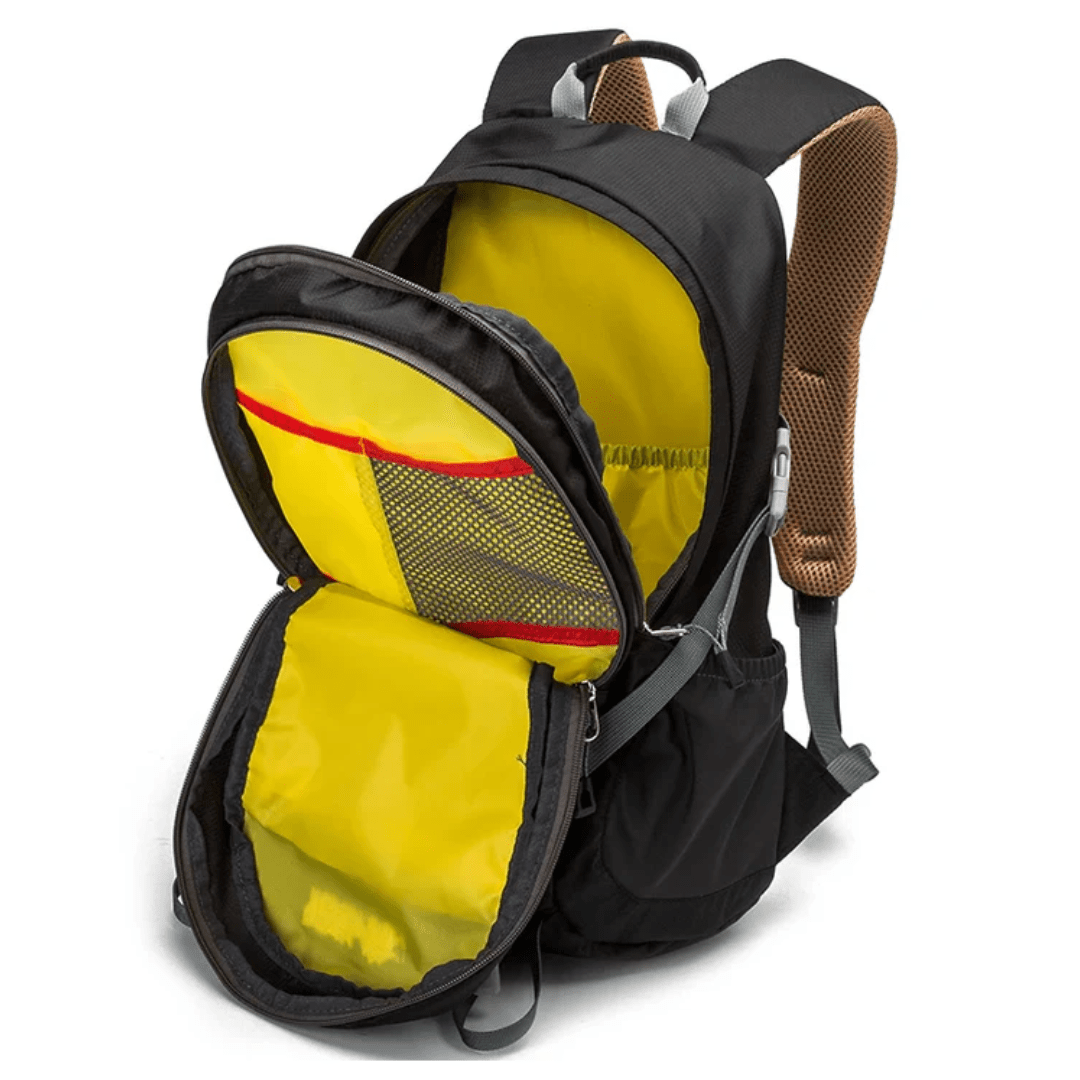 Lightweight 30L Hiking Backpack with Water-Resistant Design-Field & Wild