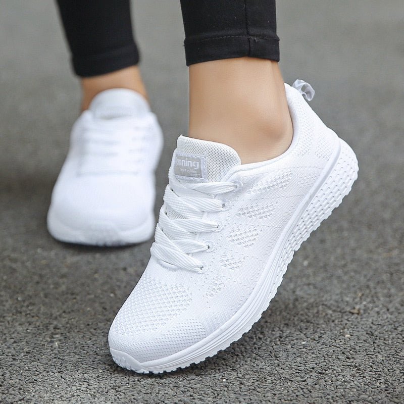Breathable Outdoor Sports Shoes with Cushioned Grip Sole-Field & Wild