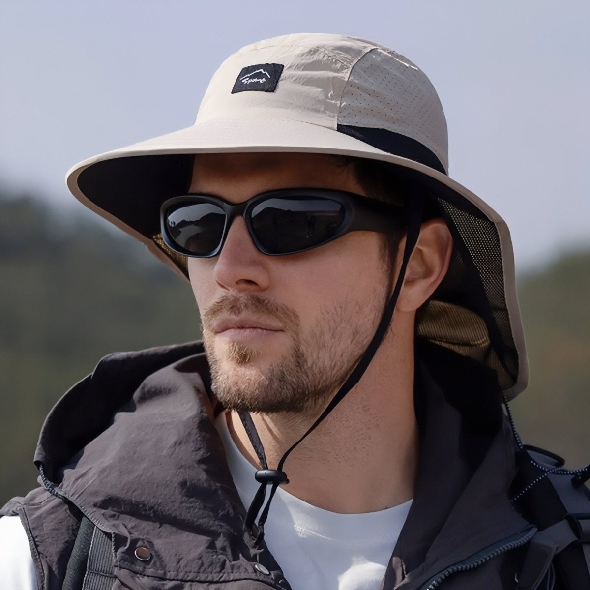 Lightweight Hiking Hat with Neck Shield & Breathable Design-Field & Wild