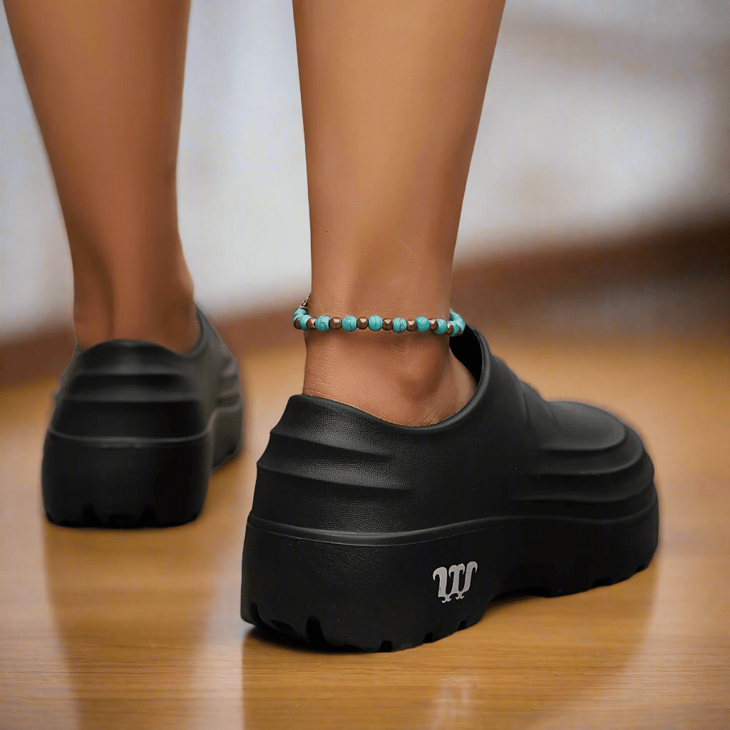 Water-Resistant Slip-On Clogs with Cushioned Sole-Field & Wild