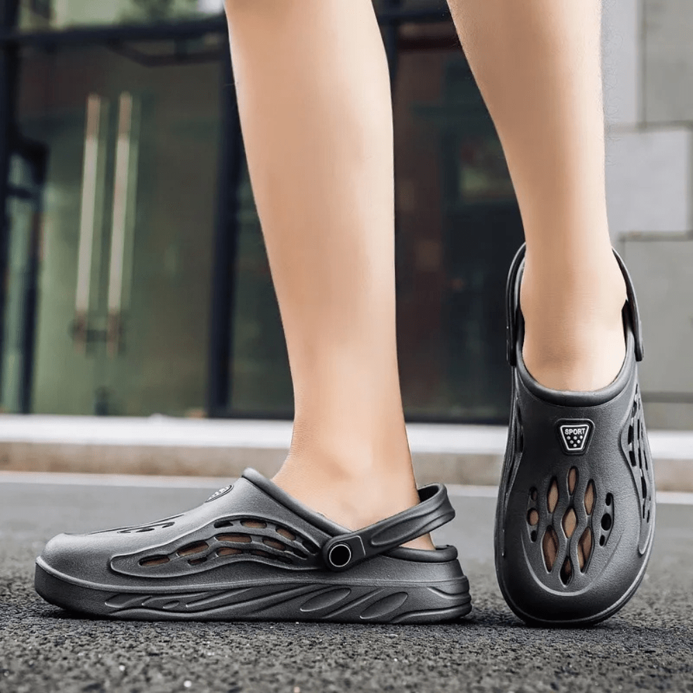 Lightweight Water-Resistant Outdoor Sandals with Durable Sole-Field & Wild