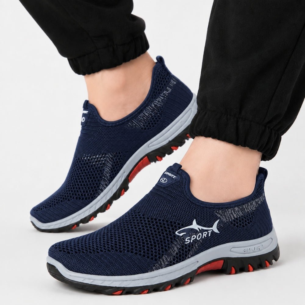 Men’s Lightweight Slip-On Walking Shoes with Breathable Mesh-Field & Wild