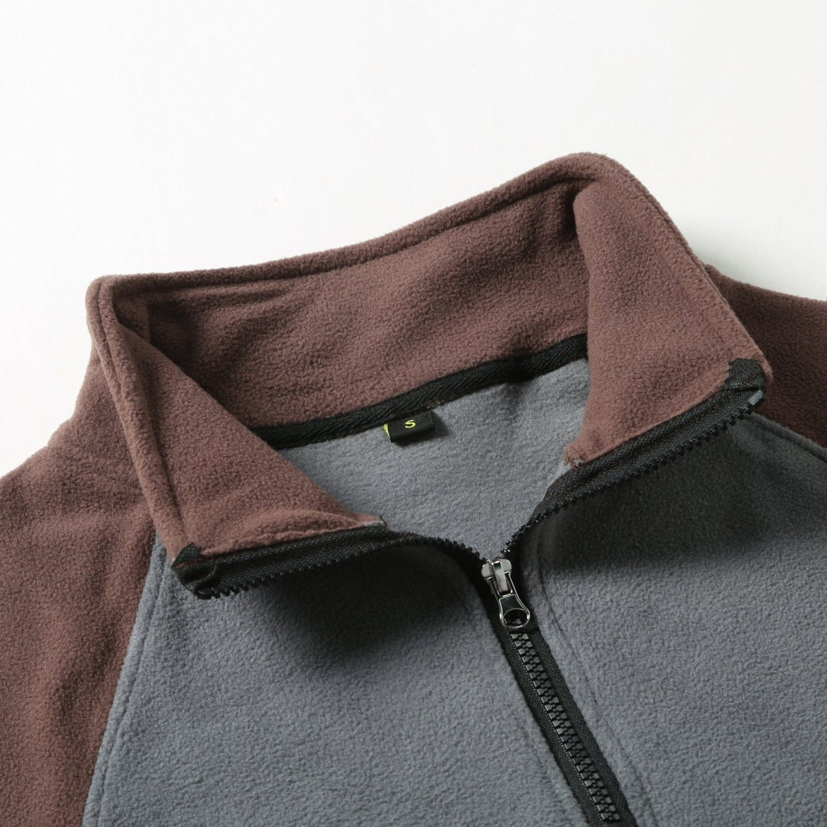 Lightweight Fleece Pullover for Outdoor Use-Field & Wild