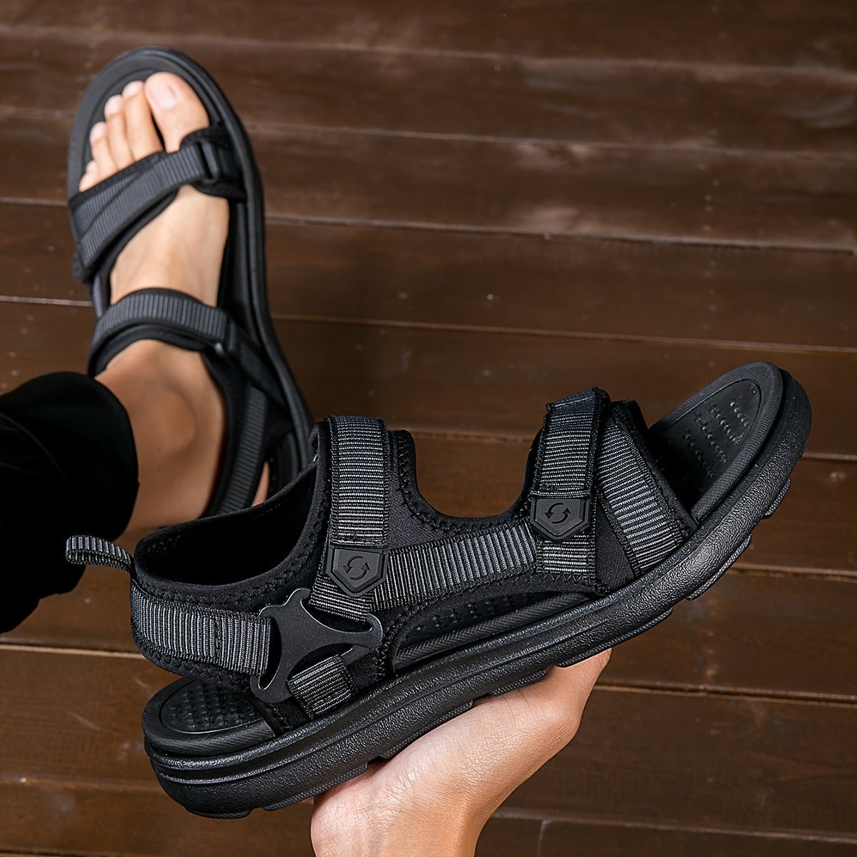 Men’s Breathable Anti-Slip Hiking Sandals with Open Toe-Field & Wild
