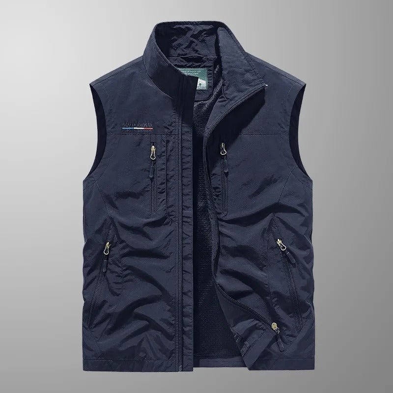 Water-Resistant Sleeveless Cargo Vest with Mesh Lining-Field & Wild